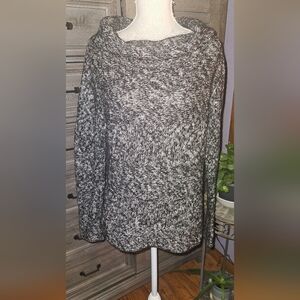 Cozy Black and White Knit Cowneck Sweater